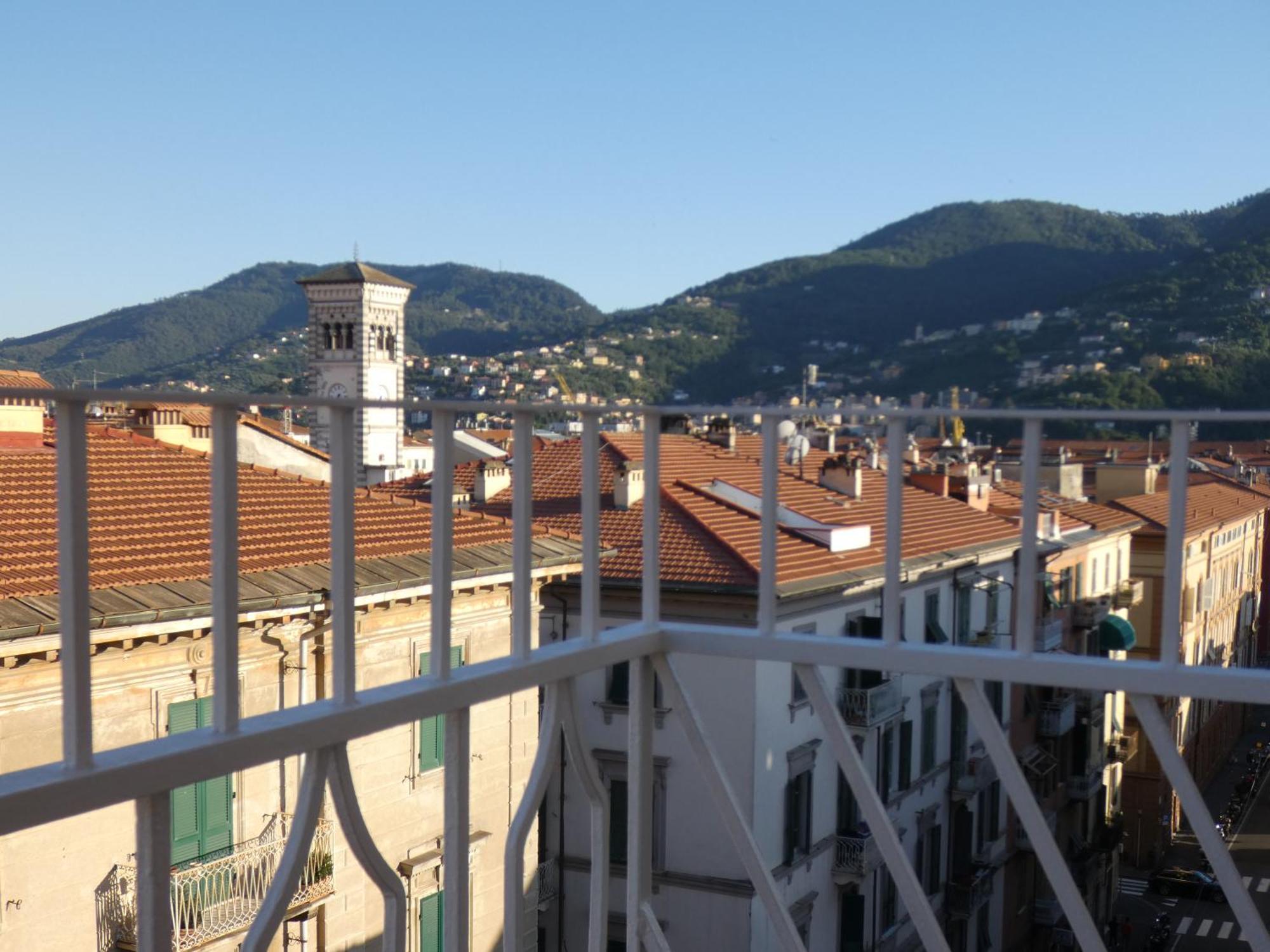 A' La Gare 6 Apartamento La Spezia Exterior foto